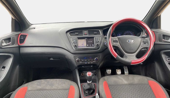 2019 Hyundai i20 Active 1.2 SX, Petrol, Manual, 28,275 km, Dashboard