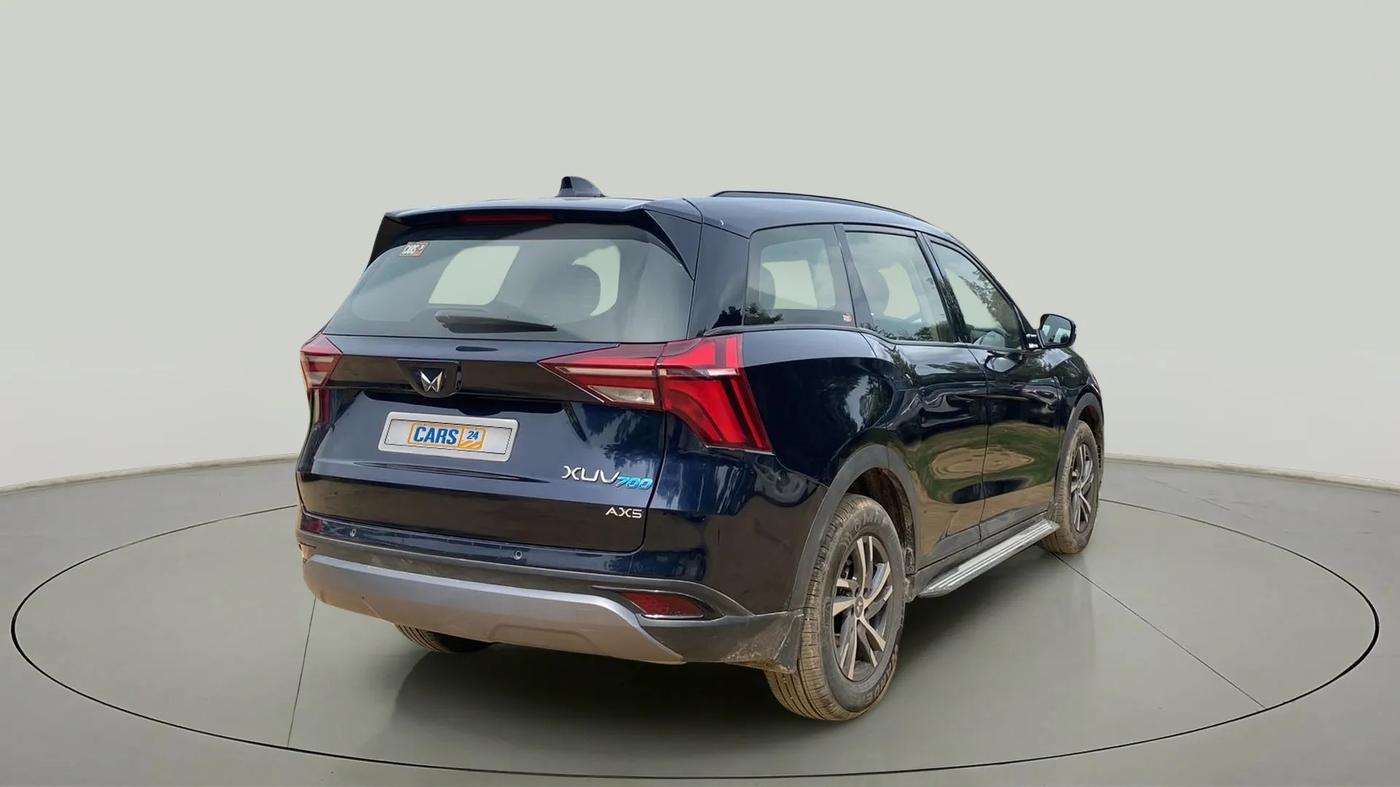 2022 Mahindra XUV700 AX 5 P AT 5 STR, Petrol, Automatic, 32,601 km, Right Back Diagonal