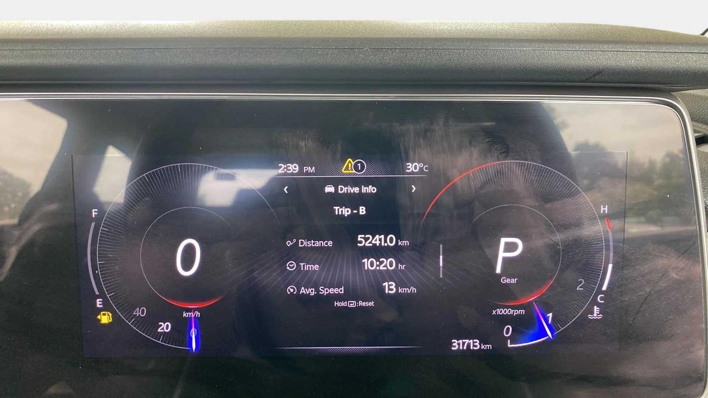 2022 Mahindra XUV700 AX 5 P AT 5 STR, Petrol, Automatic, 32,601 km, Odometer Image