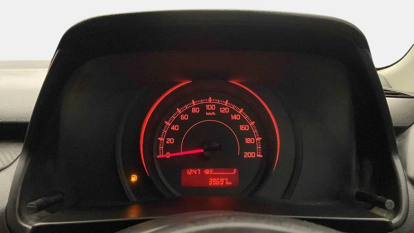 2020 Maruti Swift LXI, Petrol, Manual, 40,584 km, Odometer Image