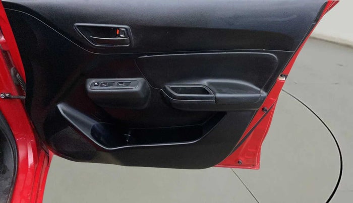 2020 Maruti Swift LXI, Petrol, Manual, 40,584 km, Driver Side Door Panels Control