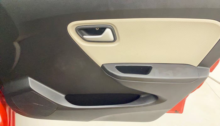 2022 Maruti Alto VXI, Petrol, Manual, 6,111 km, Driver Side Door Panels Control