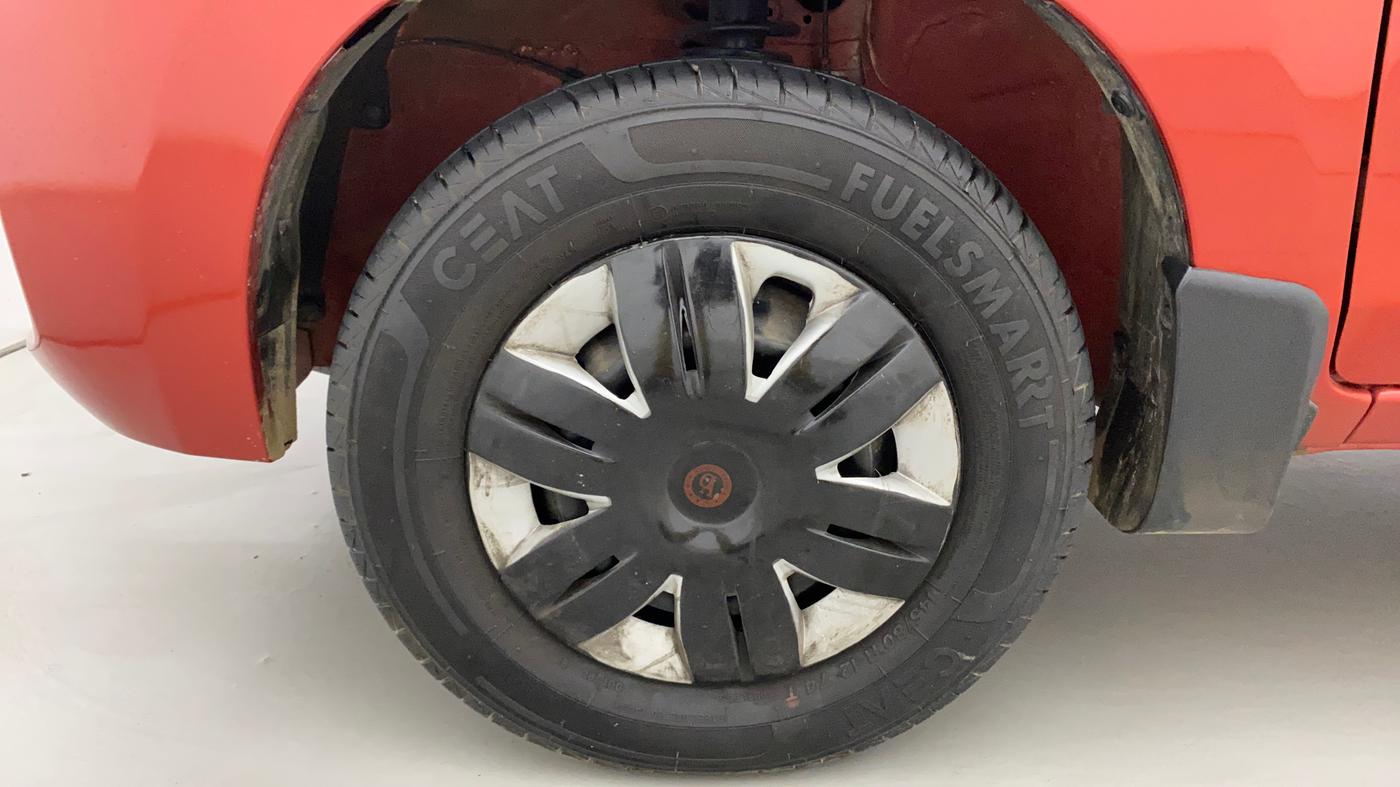 2022 Maruti Alto VXI, Petrol, Manual, 6,111 km, Left Front Wheel