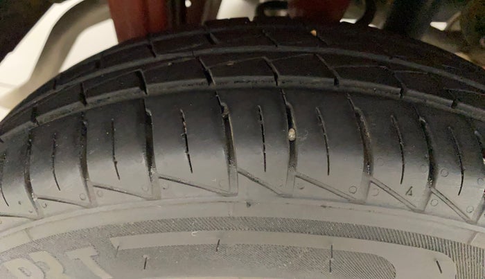 2022 Maruti Alto VXI, Petrol, Manual, 6,111 km, Right Rear Tyre Tread