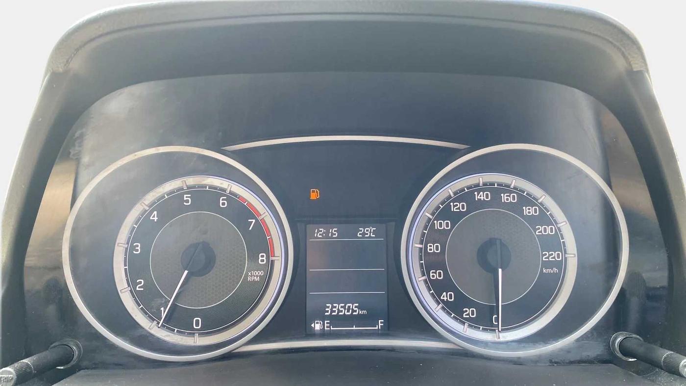 2023 Maruti Dzire ZXI, Petrol, Manual, 33,512 km, Odometer Image