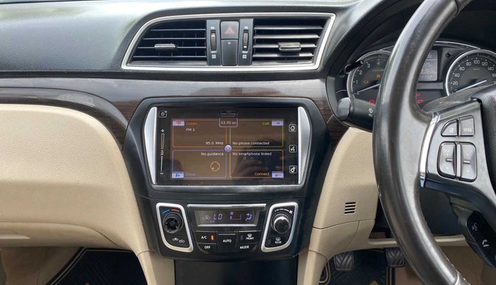 2017 Maruti Ciaz ALPHA 1.4 PETROL, Petrol, Manual, 91,883 km, Air Conditioner