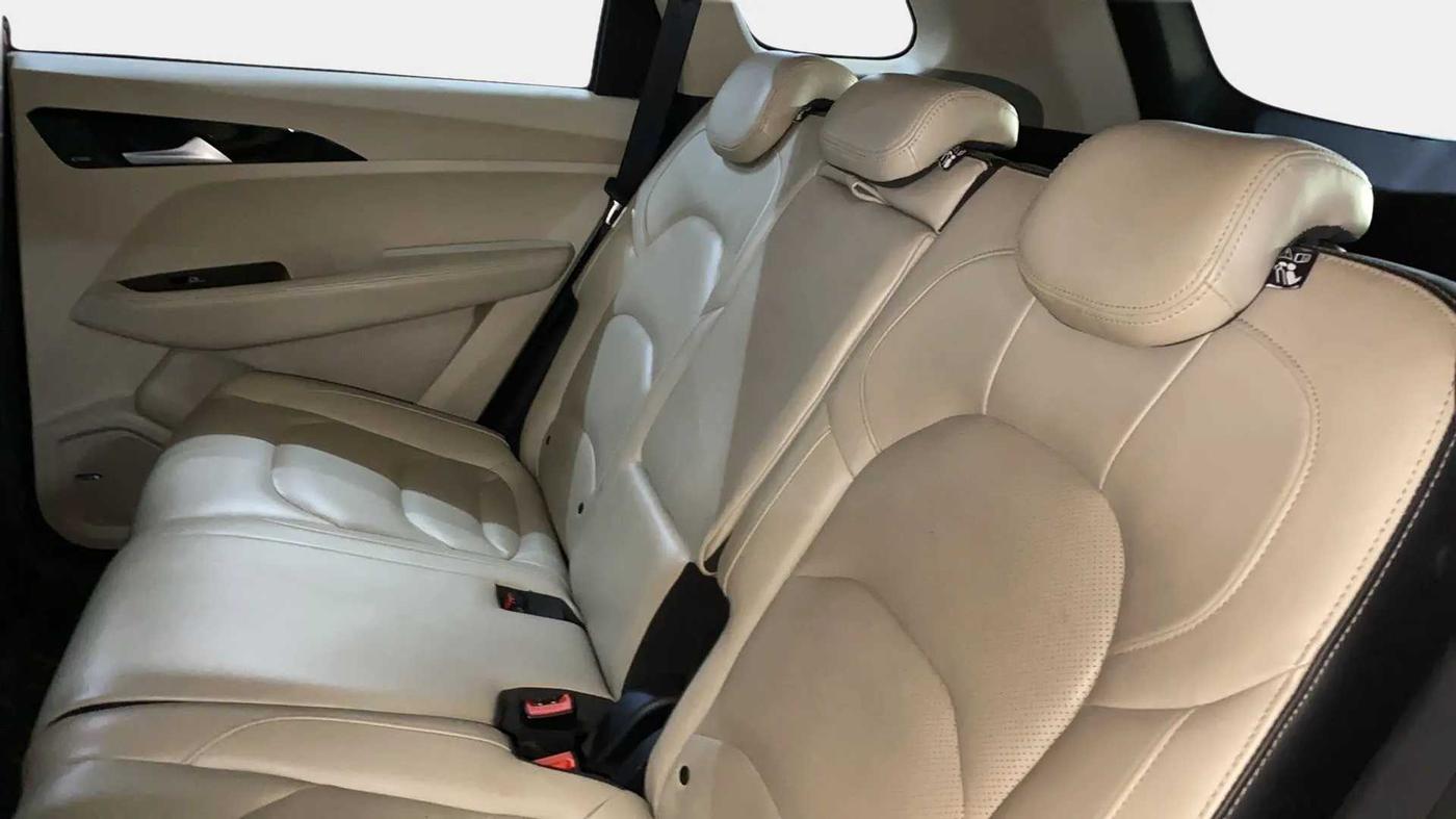 2021 MG HECTOR SHARP HYBRID 1.5 PETROL, Petrol, Manual, 36,675 km, Right Side Rear Door Cabin