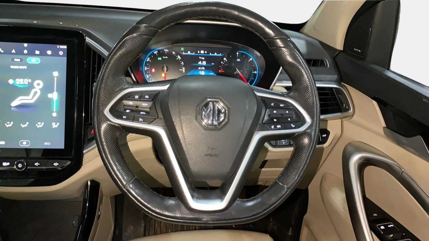 2021 MG HECTOR SHARP HYBRID 1.5 PETROL, Petrol, Manual, 36,675 km, Steering Wheel Close Up