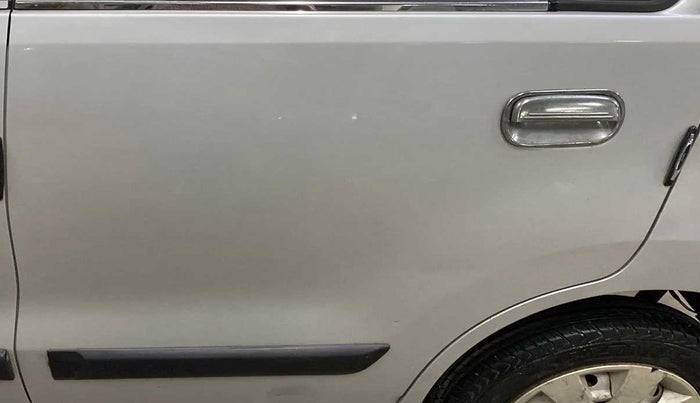 2017 Maruti Wagon R 1.0 LXI CNG, CNG, Manual, 69,150 km, Rear left door - Slightly dented