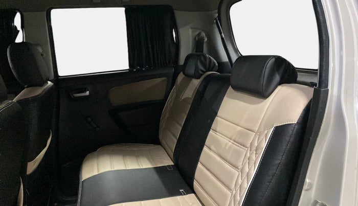 2017 Maruti Wagon R 1.0 LXI CNG, CNG, Manual, 69,150 km, Right Side Rear Door Cabin
