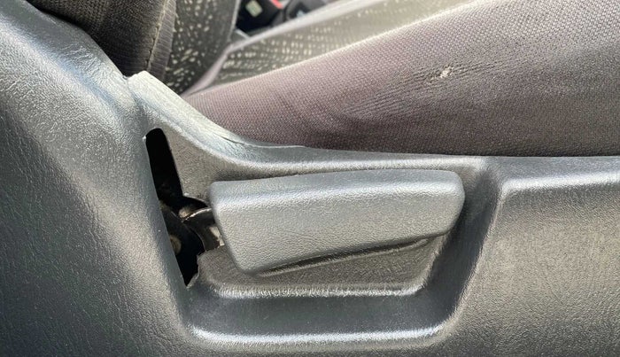 2016 Maruti Alto K10 VXI, Petrol, Manual, 39,961 km, Driver Side Adjustment Panel