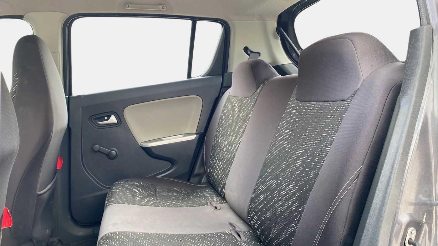 2016 Maruti Alto K10 VXI, Petrol, Manual, 39,961 km, Right Side Rear Door Cabin
