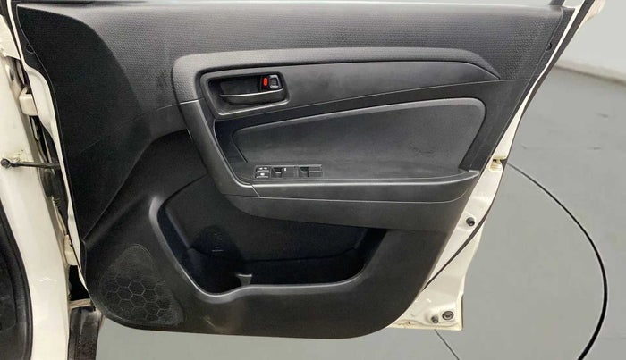 2020 Maruti Vitara Brezza LXI, Petrol, Manual, 48,722 km, Driver Side Door Panels Control