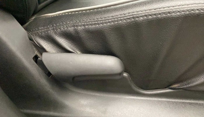 2020 Maruti Vitara Brezza LXI, Petrol, Manual, 48,722 km, Driver Side Adjustment Panel