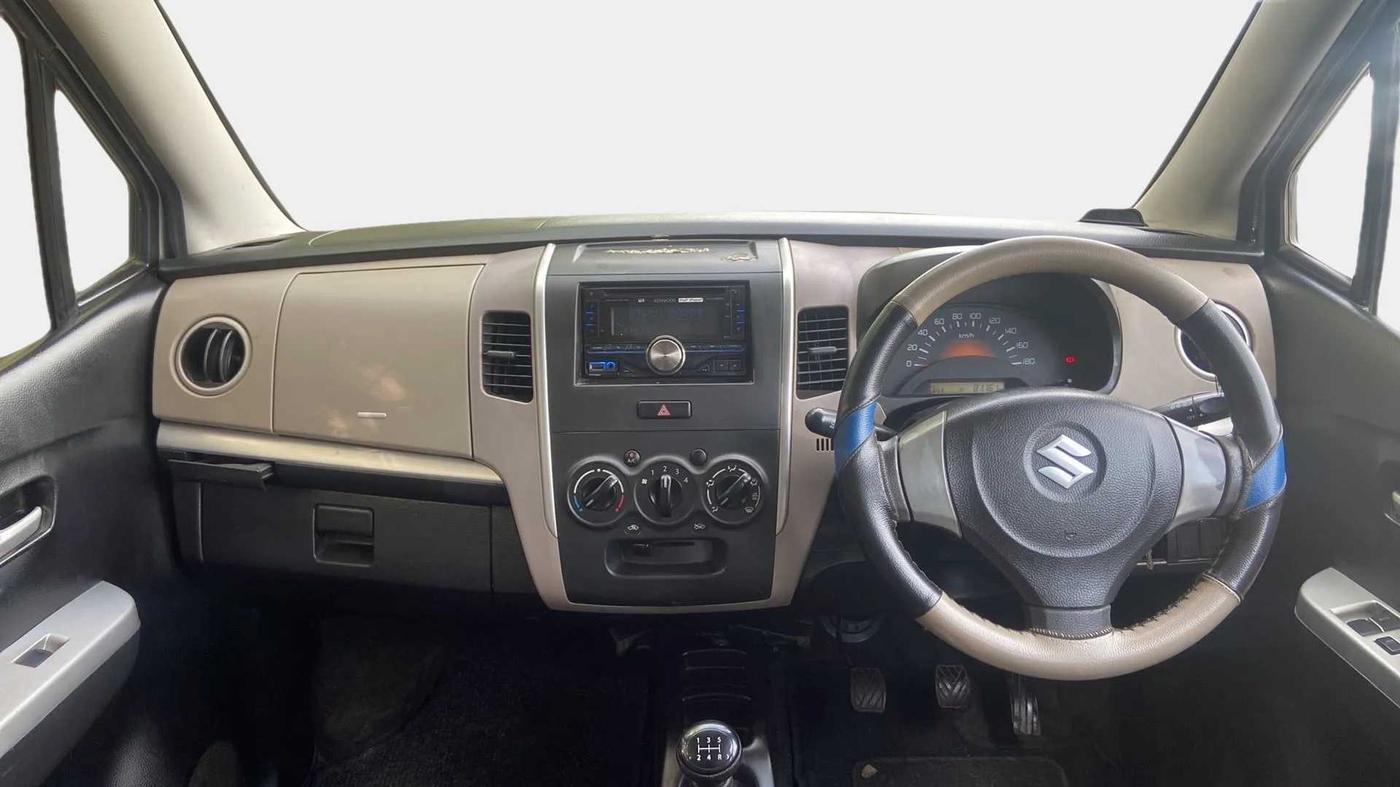 2013 Maruti Wagon R 1.0 LXI, Petrol, Manual, 81,232 km, Dashboard