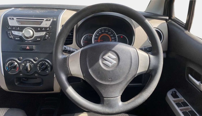 2015 Maruti Wagon R 1.0 VXI, Petrol, Manual, 59,998 km, Steering Wheel Close Up