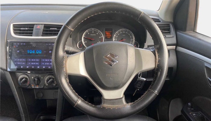 2016 Maruti Swift VDI (O), Diesel, Manual, 72,507 km, Steering Wheel Close Up