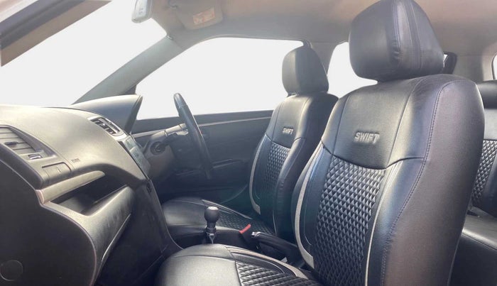 2016 Maruti Swift VDI (O), Diesel, Manual, 72,507 km, Right Side Front Door Cabin