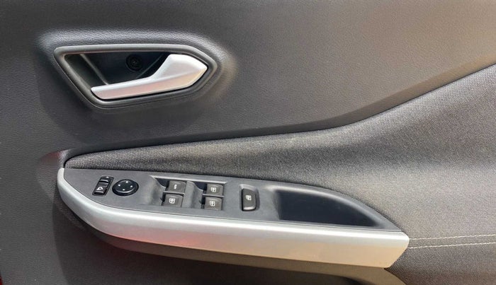 2022 Nissan MAGNITE XV PREMIUM TURBO CVT DUAL TONE, Petrol, Automatic, 13,168 km, Driver Side Door Panels Control