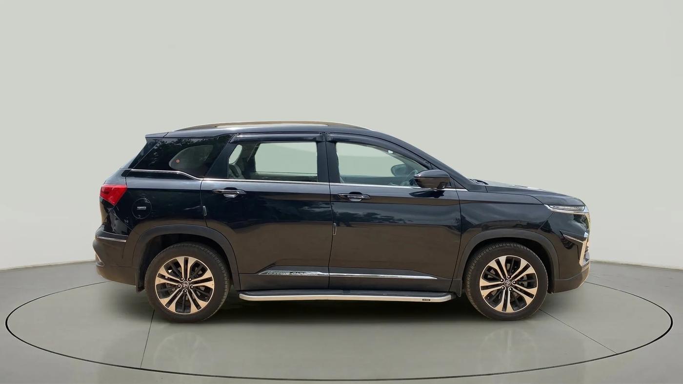 2021 MG HECTOR SHARP 1.5 PETROL CVT, Petrol, Automatic, 18,179 km, Right Side View