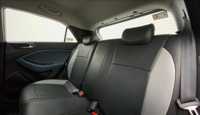 2015 Hyundai i20 Active 1.2 SX, Petrol, Manual, 39,168 km, Right Side Rear Door Cabin