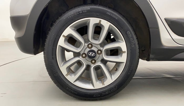 2015 Hyundai i20 Active 1.2 SX, Petrol, Manual, 39,168 km, Right Rear Wheel