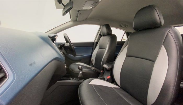 2015 Hyundai i20 Active 1.2 SX, Petrol, Manual, 39,168 km, Right Side Front Door Cabin