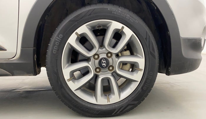 2015 Hyundai i20 Active 1.2 SX, Petrol, Manual, 39,168 km, Right Front Wheel