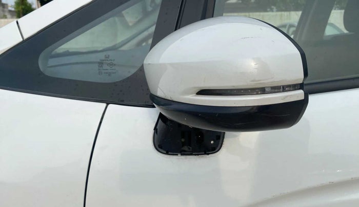 2017 Honda WR-V 1.2L I-VTEC VX MT, Petrol, Manual, 46,101 km, Left rear-view mirror - Cover has minor damage