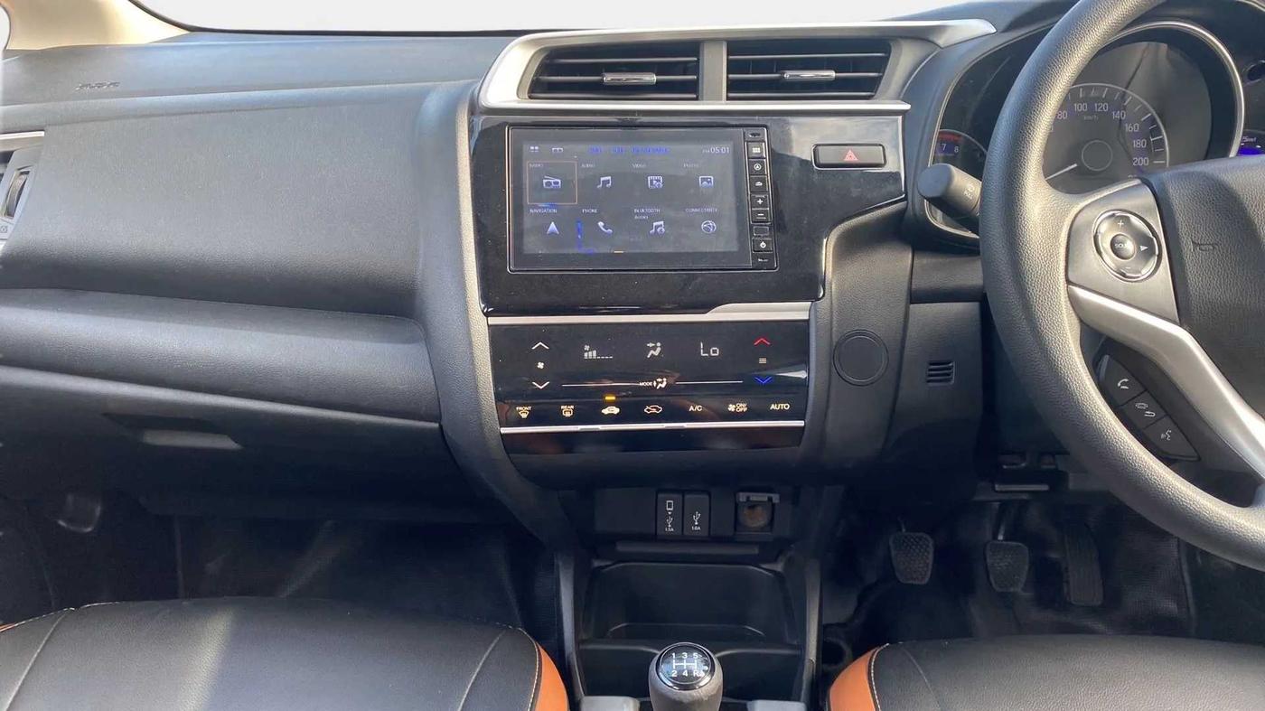 2020 Honda WR-V 1.2L I-VTEC SV MT, Petrol, Manual, 32,851 km, Odometer Image