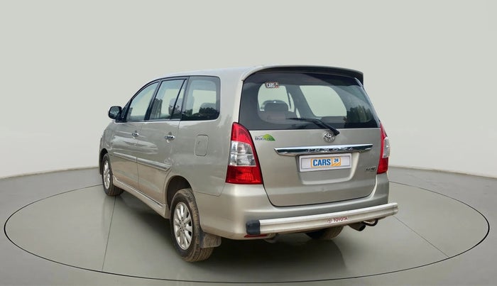 2013 Toyota Innova 2.5 VX 8 STR, Diesel, Manual, 97,207 km, Left Back Diagonal