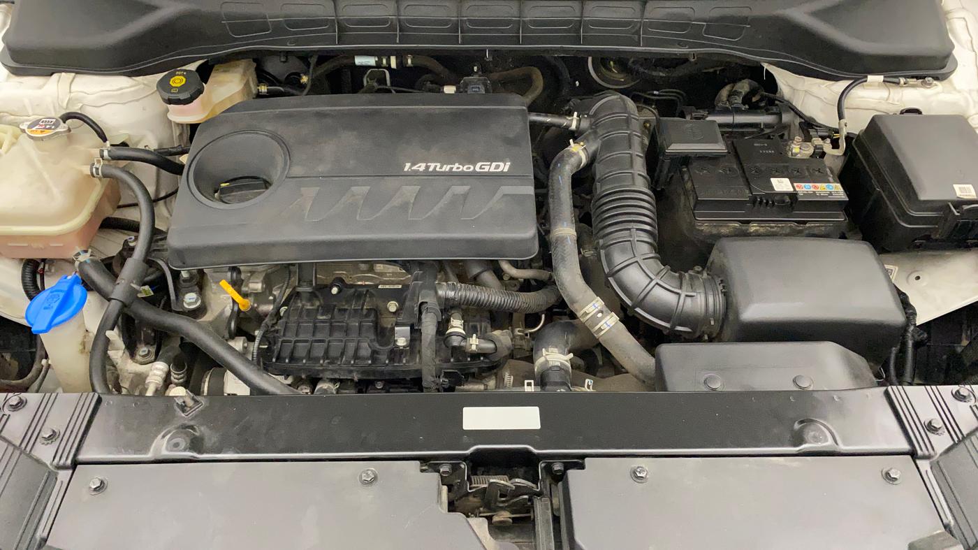 2022 KIA CARENS PREMIUM 1.4 PETROL 7 STR, Petrol, Manual, 38,913 km, Open Bonet