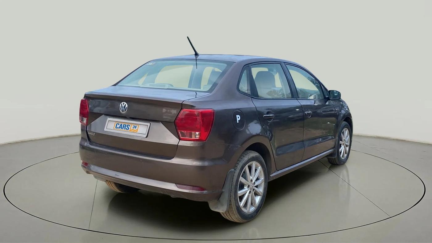 2017 Volkswagen Ameo HIGHLINE1.2L, Petrol, Manual, 69,020 km, Right Back Diagonal