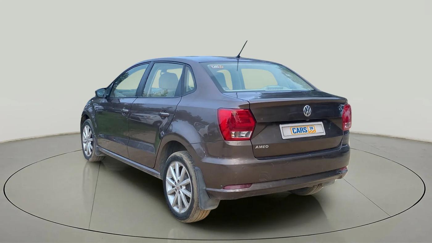 2017 Volkswagen Ameo HIGHLINE1.2L, Petrol, Manual, 69,020 km, Left Back Diagonal