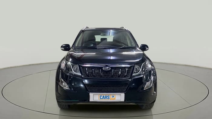 2017 Mahindra XUV500 W10 AT, Diesel, Automatic, 82,356 km, Front