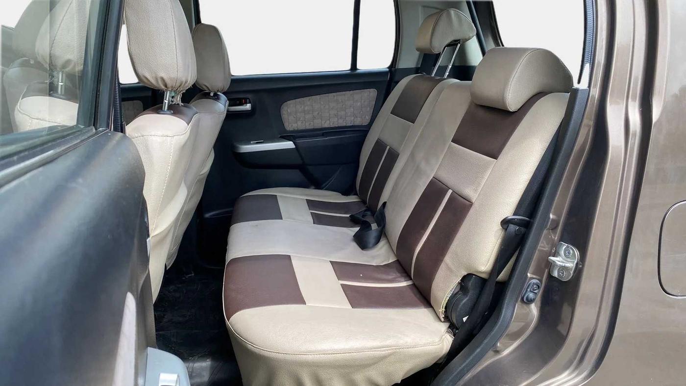 2016 Maruti Wagon R 1.0 VXI, Petrol, Manual, 15,267 km, Right Side Rear Door Cabin