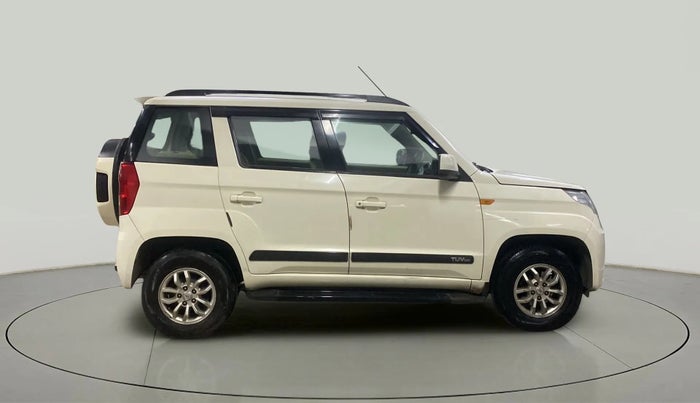 2016 Mahindra TUV300 T8 AMT, Diesel, Automatic, 44,459 km, Right Side View