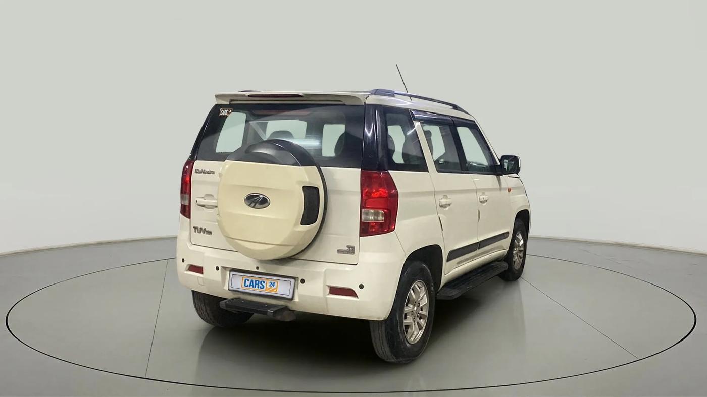 2016 Mahindra TUV300 T8 AMT, Diesel, Automatic, 44,459 km, Right Back Diagonal