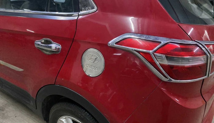 2015 Hyundai Creta SX PLUS AT 1.6 DIESEL, Diesel, Automatic, 1,13,804 km, Left quarter panel - Minor scratches