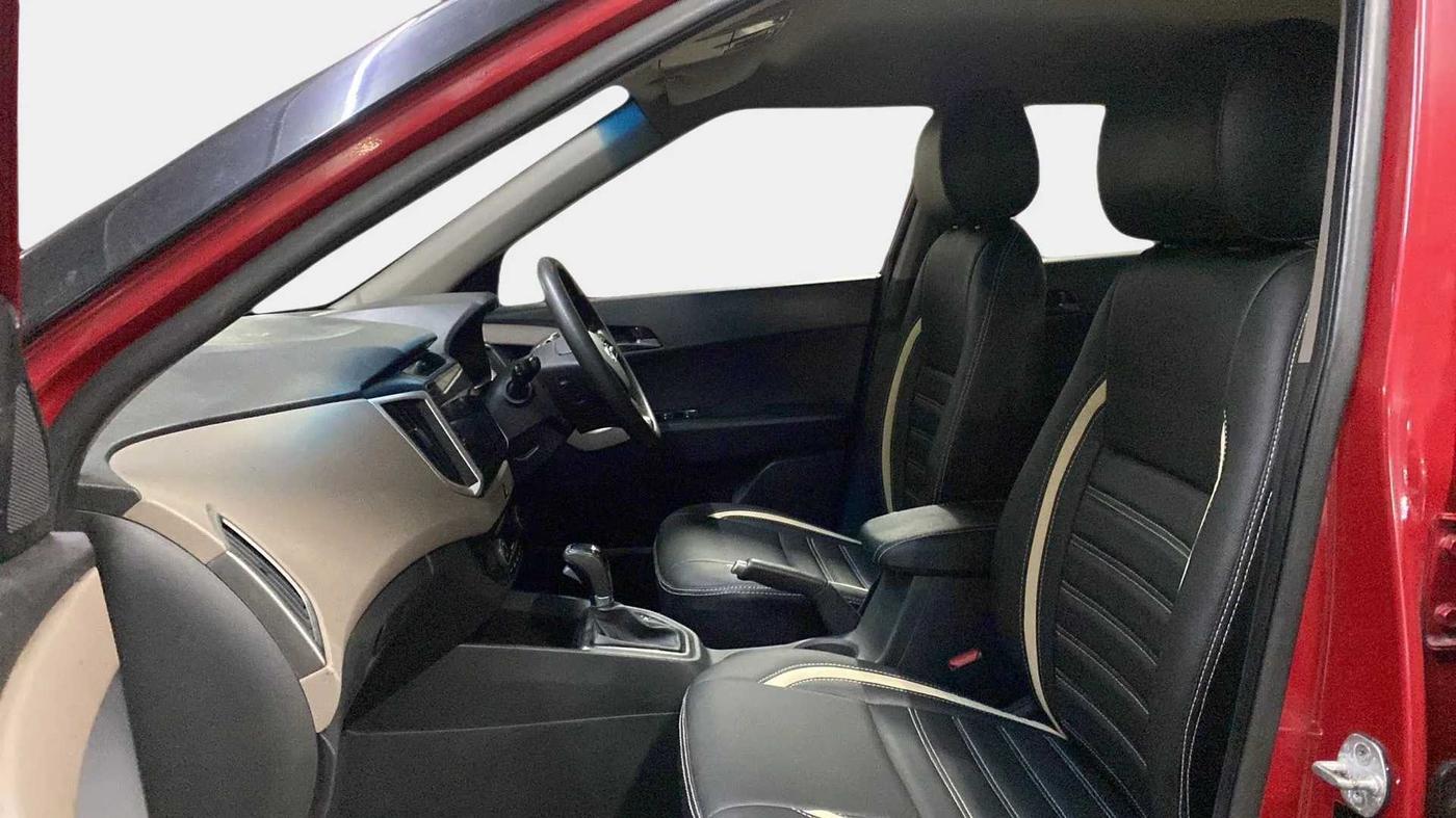 2015 Hyundai Creta SX PLUS AT 1.6 DIESEL, Diesel, Automatic, 1,12,447 km, Right Side Front Door Cabin