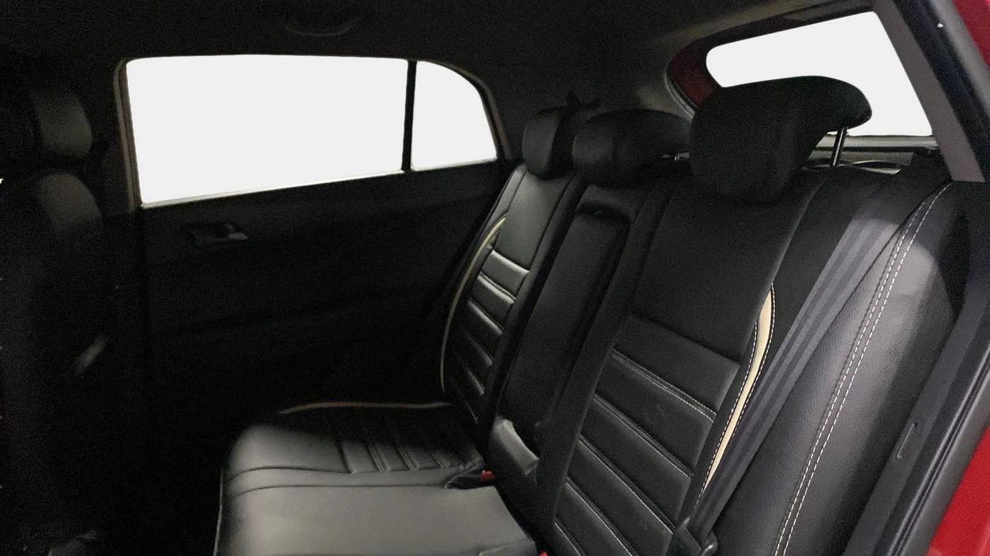 2015 Hyundai Creta SX PLUS AT 1.6 DIESEL, Diesel, Automatic, 1,12,447 km, Right Side Rear Door Cabin