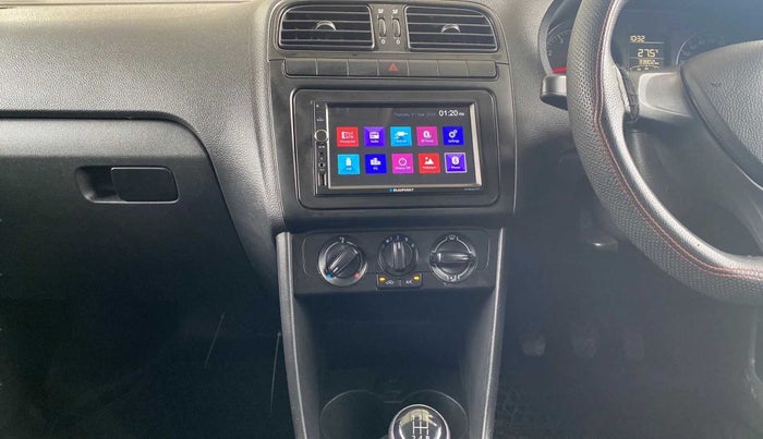 2021 Volkswagen Polo TRENDLINE 1.0L, Petrol, Manual, 33,803 km, Air Conditioner