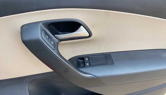 2013 Volkswagen Polo TRENDLINE 1.2L PETROL, Petrol, Manual, 63,731 km, Driver Side Door Panels Control