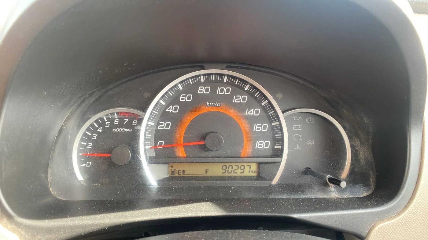 2013 Maruti Wagon R 1.0 VXI, Petrol, Manual, 90,334 km, Odometer Image