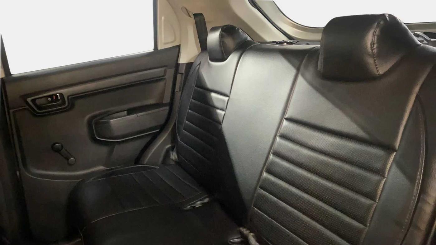 2019 Maruti S PRESSO VXI (O), Petrol, Manual, 36,253 km, Right Side Rear Door Cabin