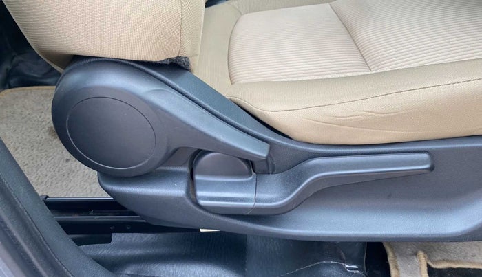 2020 Honda Amaze 1.2L I-VTEC S, Petrol, Manual, 59,423 km, Driver Side Adjustment Panel