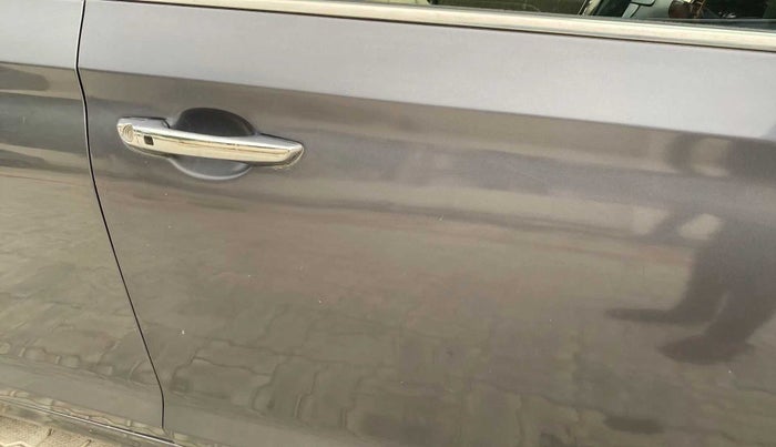 2018 Hyundai Verna 1.6 VTVT SX (O) AT, Petrol, Automatic, 96,729 km, Driver-side door - Slightly dented