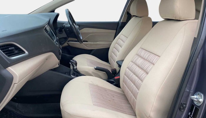 2018 Hyundai Verna 1.6 VTVT SX (O) AT, Petrol, Automatic, 96,729 km, Right Side Front Door Cabin