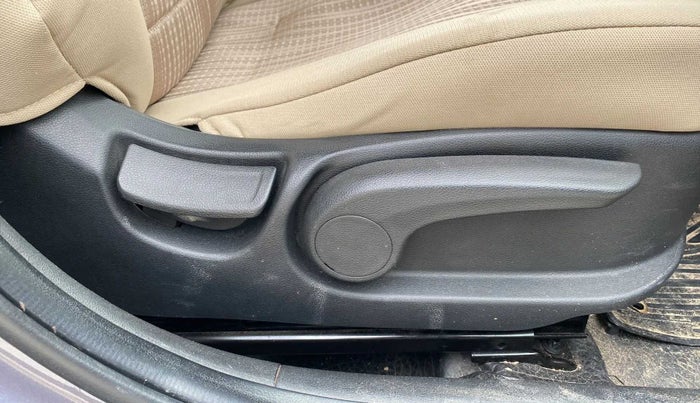 2018 Hyundai Verna 1.6 VTVT SX (O) AT, Petrol, Automatic, 96,729 km, Driver Side Adjustment Panel