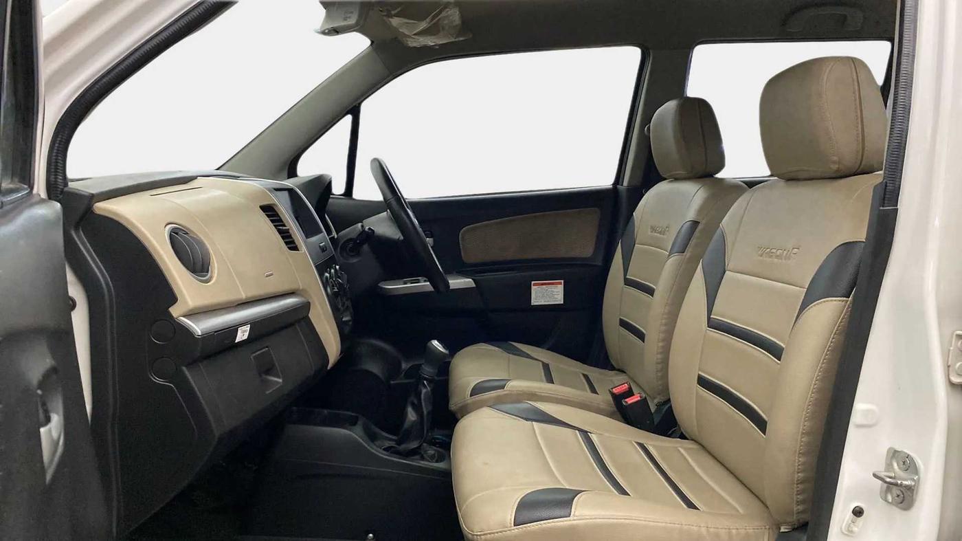 2018 Maruti Wagon R 1.0 LXI CNG, CNG, Manual, 43,895 km, Right Side Front Door Cabin